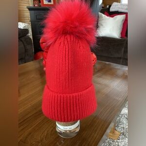 Red Pom Pom Knit Beanie Hat - Hand Made in 🇨🇦